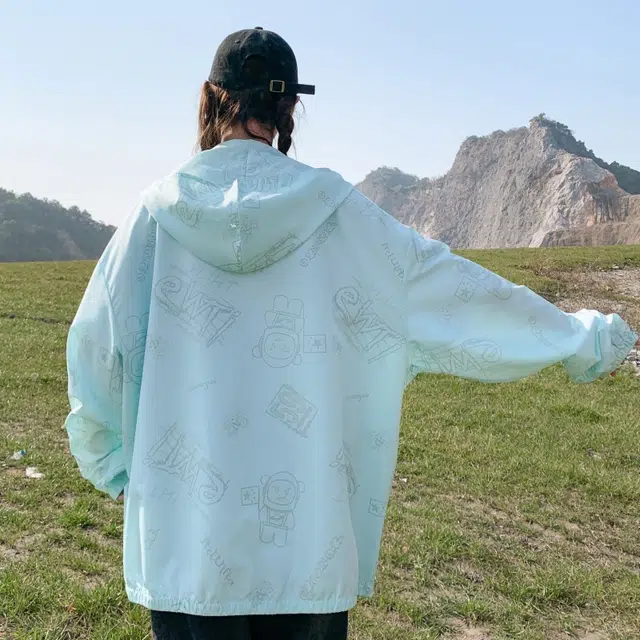 美力城 山系户外登山轻薄速干薄款皮肤防晒衣夹克外套 男女同款