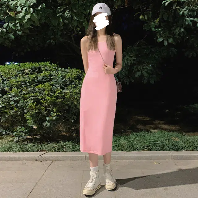美力城 简约纯色性感辣妹方领露肩包臀修身长款无袖连衣裙 女款