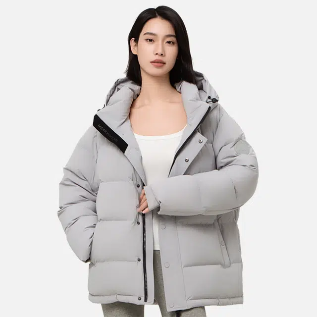 美力城 美式潮牌蓬松高弹锁温防水耐磨户外休闲百搭保暖羽绒服 女款