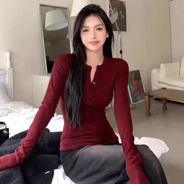 美力城 美式纯欲辣妹风圆领长袖内搭打底衫修身半开衫正肩短款上衣舒适百搭设计感针织衫 女款