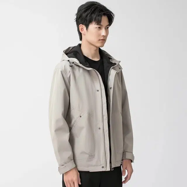 美力城 简约纯色连帽单排扣拉链外套休闲宽松山系防风防水保暖风衣 男款