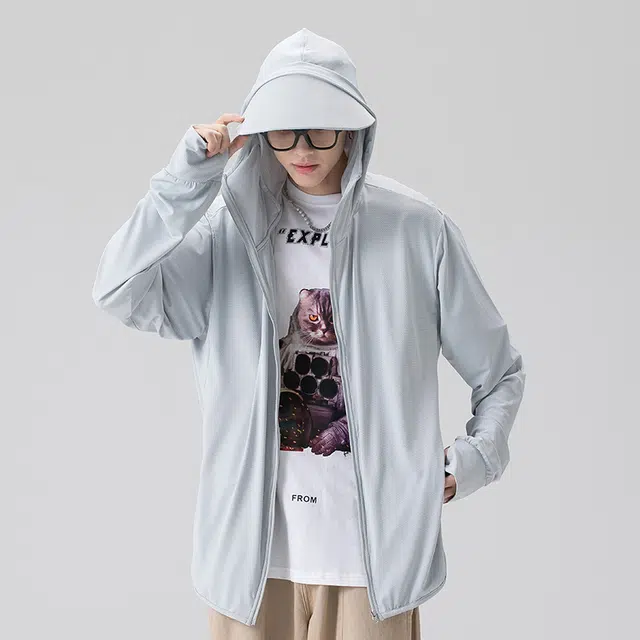 美力城 纯色简约冰肤薄款户外连帽拉链宽松休闲防晒服 男女同款