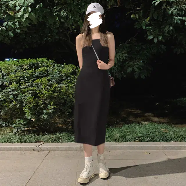 美力城 简约纯色性感辣妹方领露肩包臀修身长款无袖连衣裙 女款