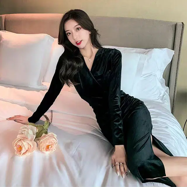 V