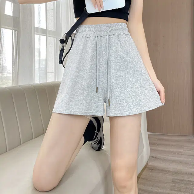美力城 纯色高腰显瘦显腿长三分裤抽绳运动休闲短裤 女款