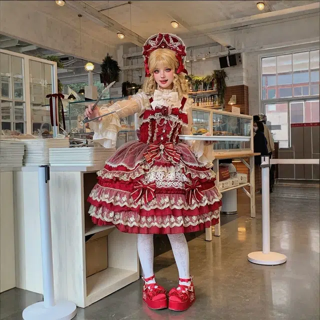 PKRT Lolita