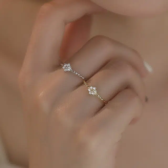 s925