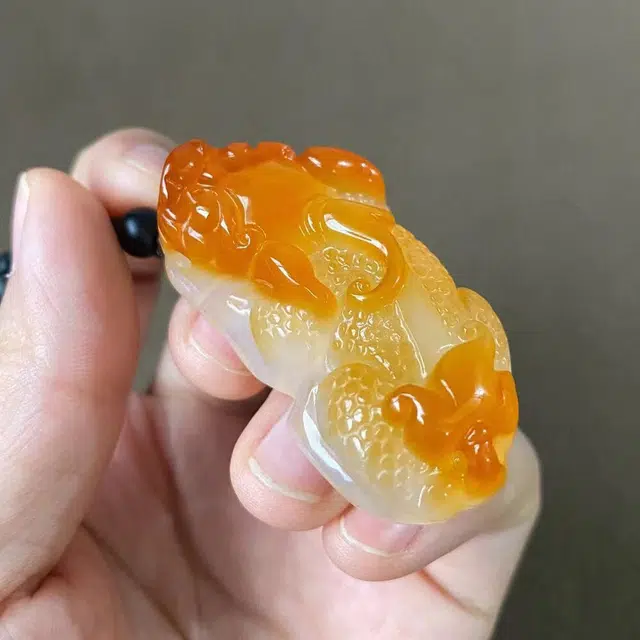 赐帛 新中式国潮复古风俏色貔貅 温润高端霸气招财转运 玉髓 玉石项链 男女同款情侣款