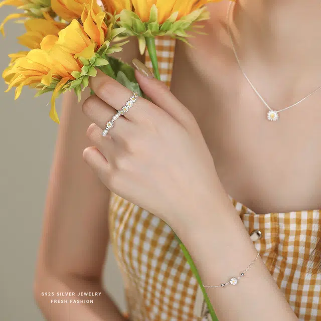 Modern Miracle ins 925