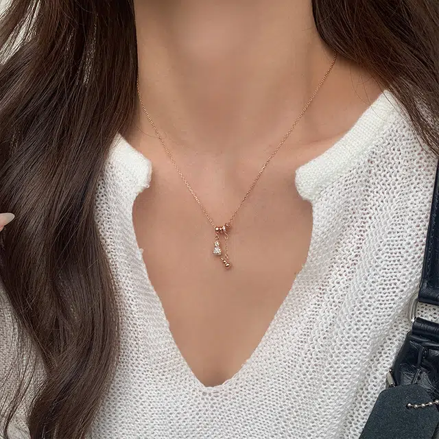 S925