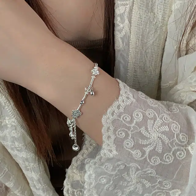 S925