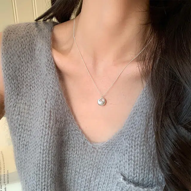S925