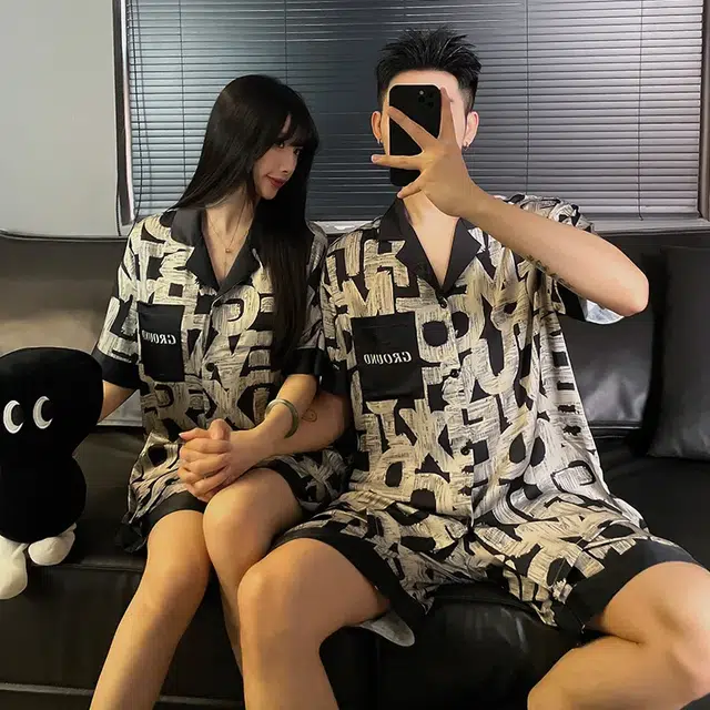 桔内 简约亲肤舒适带胸垫翻领开衫短袖三分裤休闲可外穿睡衣套装 男女同款