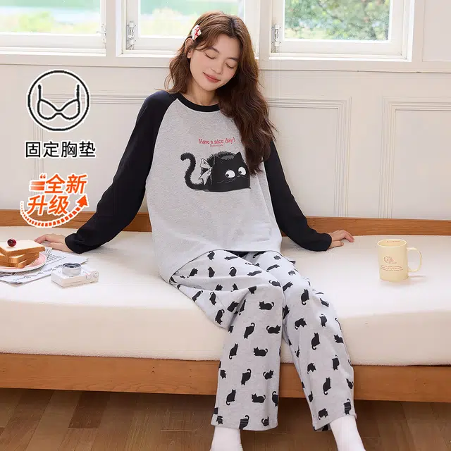 桔内 秋季纯棉自带胸垫可爱卡通猫咪可外穿家居服睡衣套装 女款