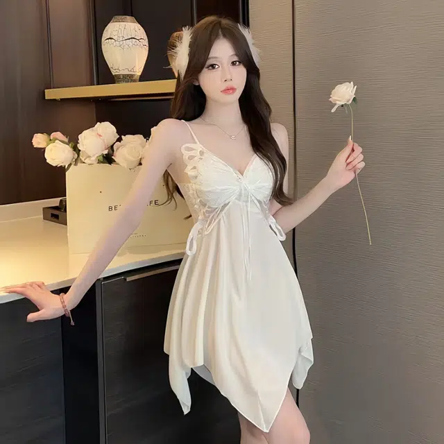 桔内 法式性感冰丝蕾丝带胸垫舒适睡裙 女款