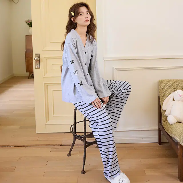 桔内 秋季纯棉开衫带胸垫蝴蝶结条纹家居服 睡衣套装 女款