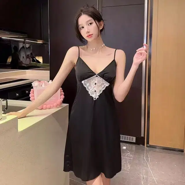 桔内 性感薄款无袖吊带露背带胸垫睡裙 女款 礼袋装 黑色