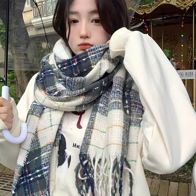 北极绒 氛围感秋冬韩版复古格纹软糯保暖百搭 聚酯纤维 绒线围巾 男女同款情侣款