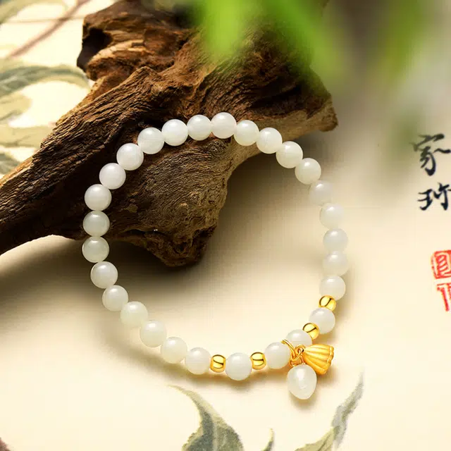 老凤祥 两世莲欢 精致高级感轻奢小众设计日常通勤 足金 按克计价 黄金手串 女款