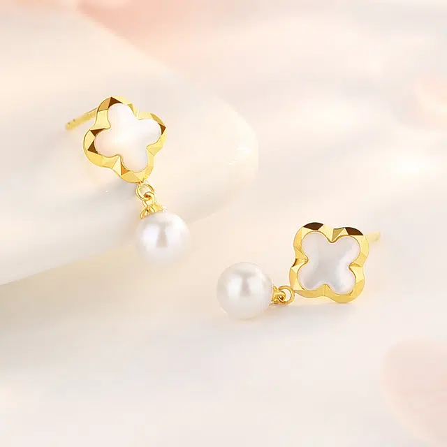 ins 18K
