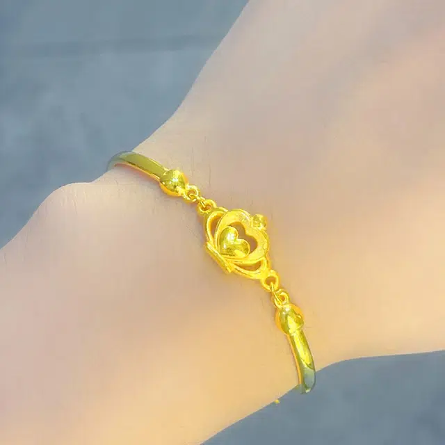 999