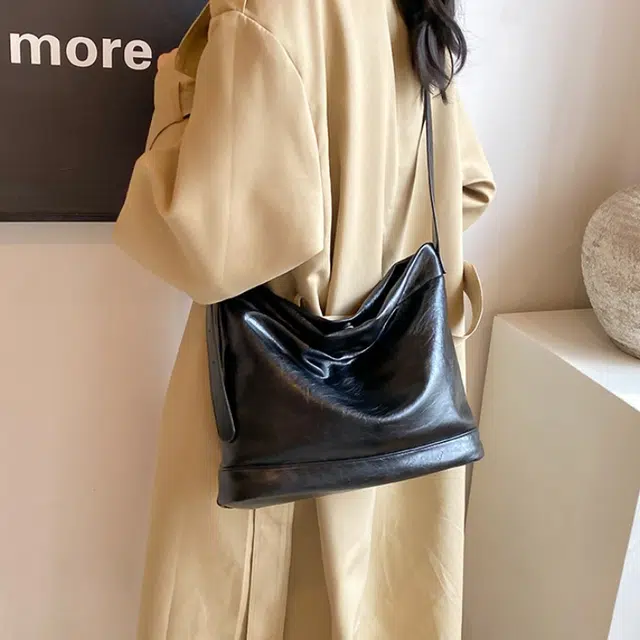 ERANGBEAR PU Tote