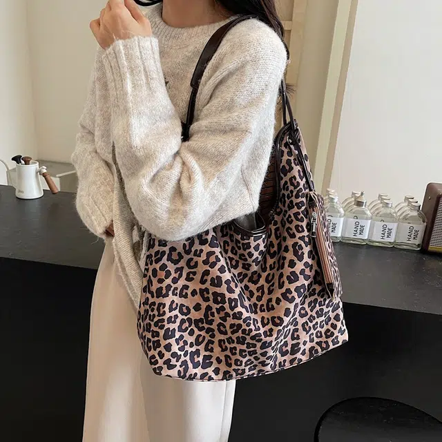 ERANGBEAR Tote