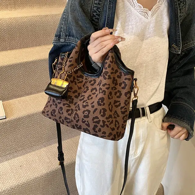 ERANGBEAR PU