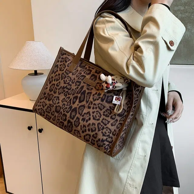 ERANGBEAR Tote