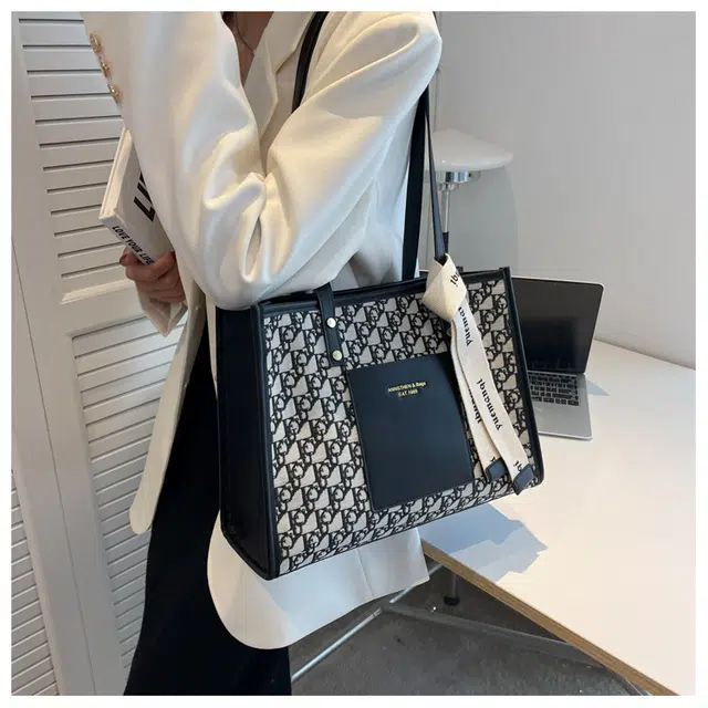 ERANGBEAR Tote