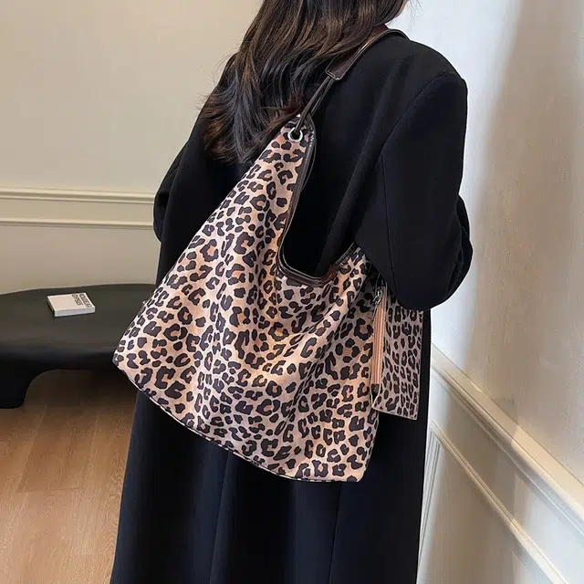 ERANGBEAR Tote