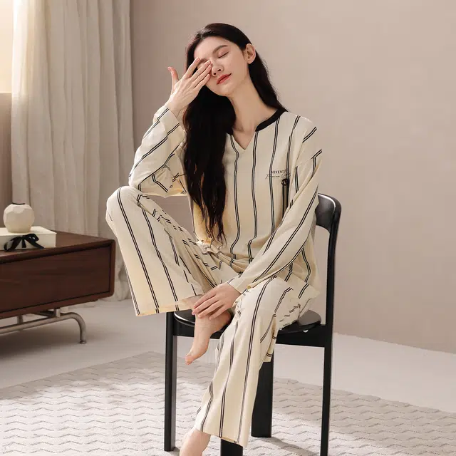 芬腾可安 春秋柔软带杯垫设计百搭少女感慵懒宽松显瘦亲肤家居服睡衣套装 女款