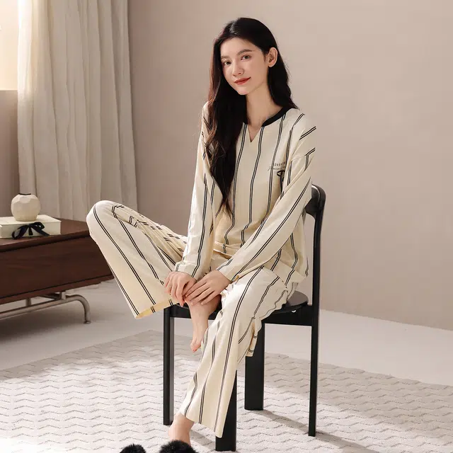 芬腾可安 春秋柔软带杯垫设计百搭少女感慵懒宽松显瘦亲肤家居服睡衣套装 女款