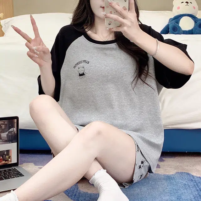 芬腾可安 可外穿圆领轻便带胸垫一体式甜美柔软设计感亲肤简约亲肤大学生家居服睡衣套装 女款