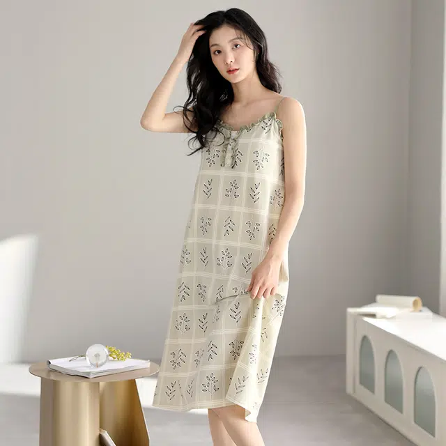 芬腾可安 无袖吊带时尚舒适透气百搭带胸垫睡裙 女款