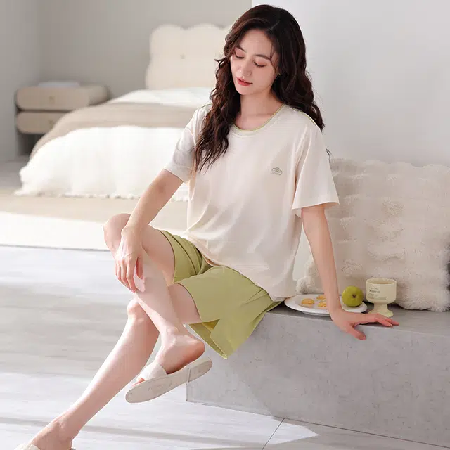 芬腾可安 可外穿圆领轻便显瘦甜美柔软浅色系透气带胸垫一体式亲肤日常时尚大学生宿舍家居服春夏季睡衣套装 女款