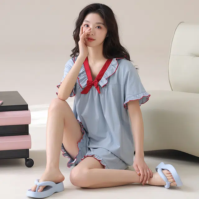 芬腾可安 春夏季精致休闲小清新带胸垫一体式设计感透气显瘦柔软亲肤宽松外出都可穿的家居服睡衣套装 女款