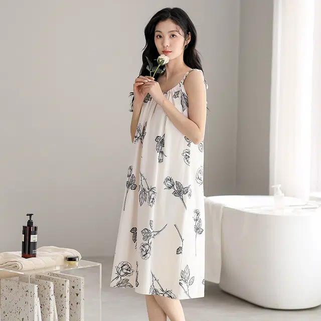 芬腾可安 无袖吊带亲肤时尚舒适透气百搭带胸垫睡裙 女款