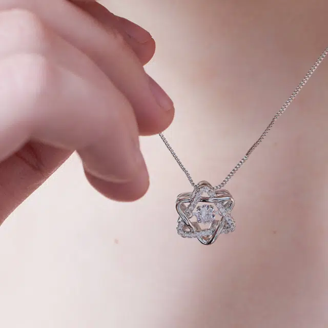 炽热 跳动的心闪钻六芒星 铜镀白金 项链 女款