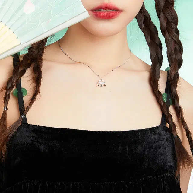 S925