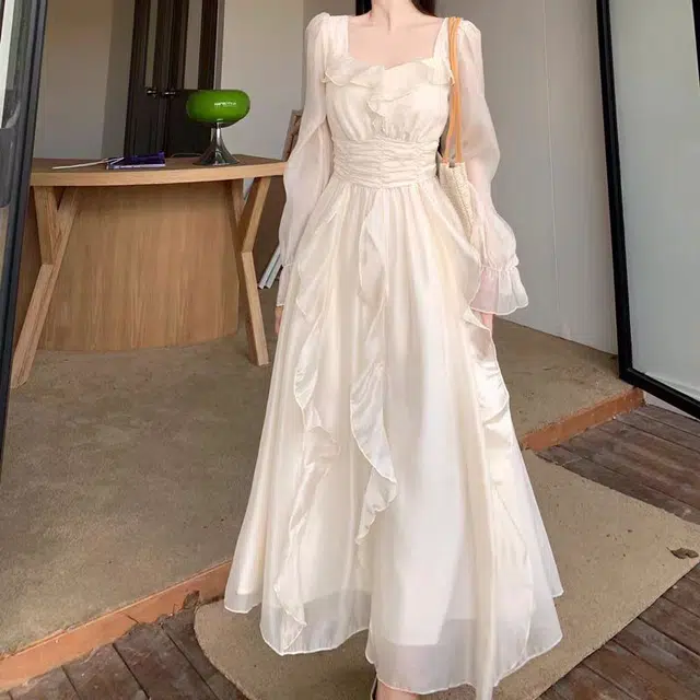 玉儿恋 掌上明珠 法式百搭休闲简约甜美森系仙女荷叶边纯色宽松气质方领收腰温柔仙女中长款长袖连衣裙 女款 杏色