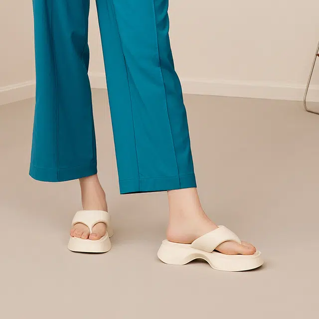 TOOMANYSHOES PU