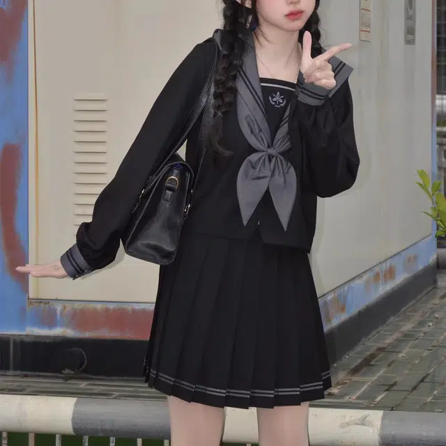JK