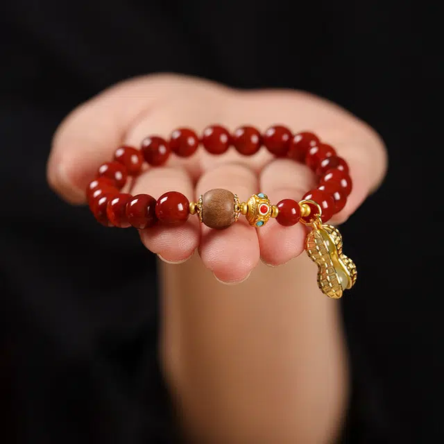 克拉日记 红玛瑙琉璃檀木鸿运【好柿发生】非凡脱俗国风气质小众轻奢手饰好运礼盒装女朋友 告白恋爱礼 女生闺蜜 玛瑙 手串 男女同款情侣款