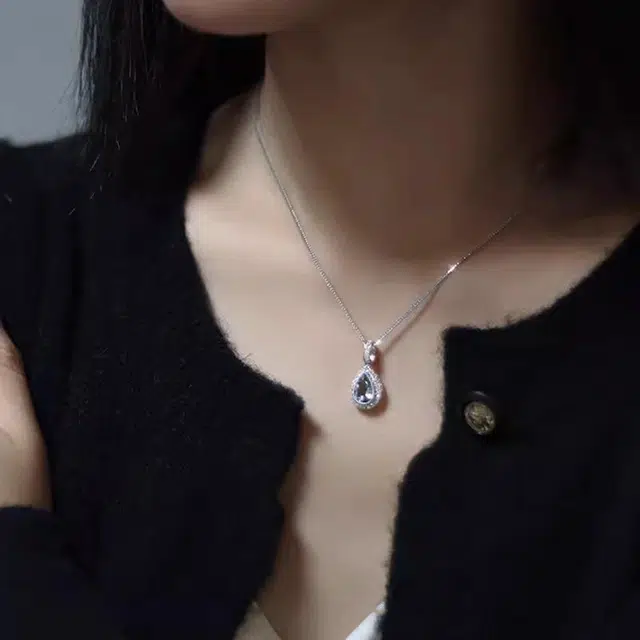 克拉日记 星辰大海轻奢设计高级感锁骨链 琉璃 玉石项链 女款