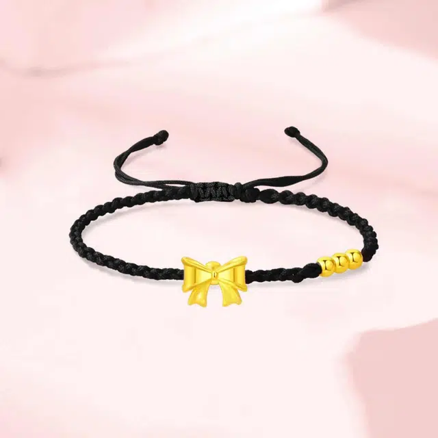 999