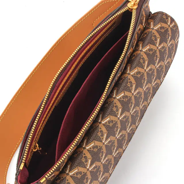 AQUASCUTUM PVC