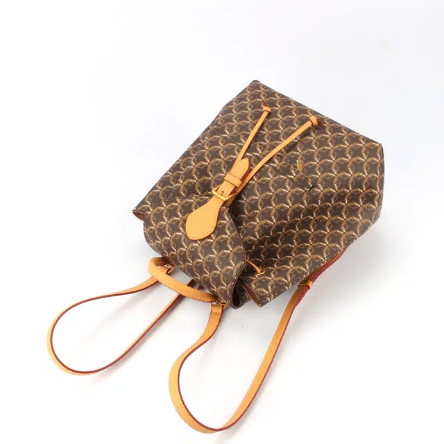 AQUASCUTUM PVC