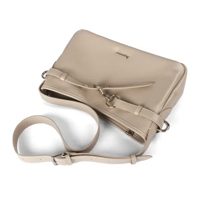 AQUASCUTUM