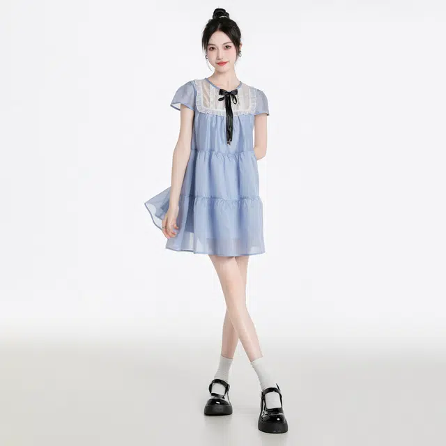 甜美蕾丝拼接蝴蝶结圆领泡泡袖公主裙短袖连衣裙 女款 蓝色
